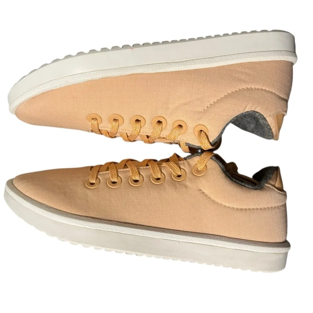 All birds woman’s wool piper sneaker size 7